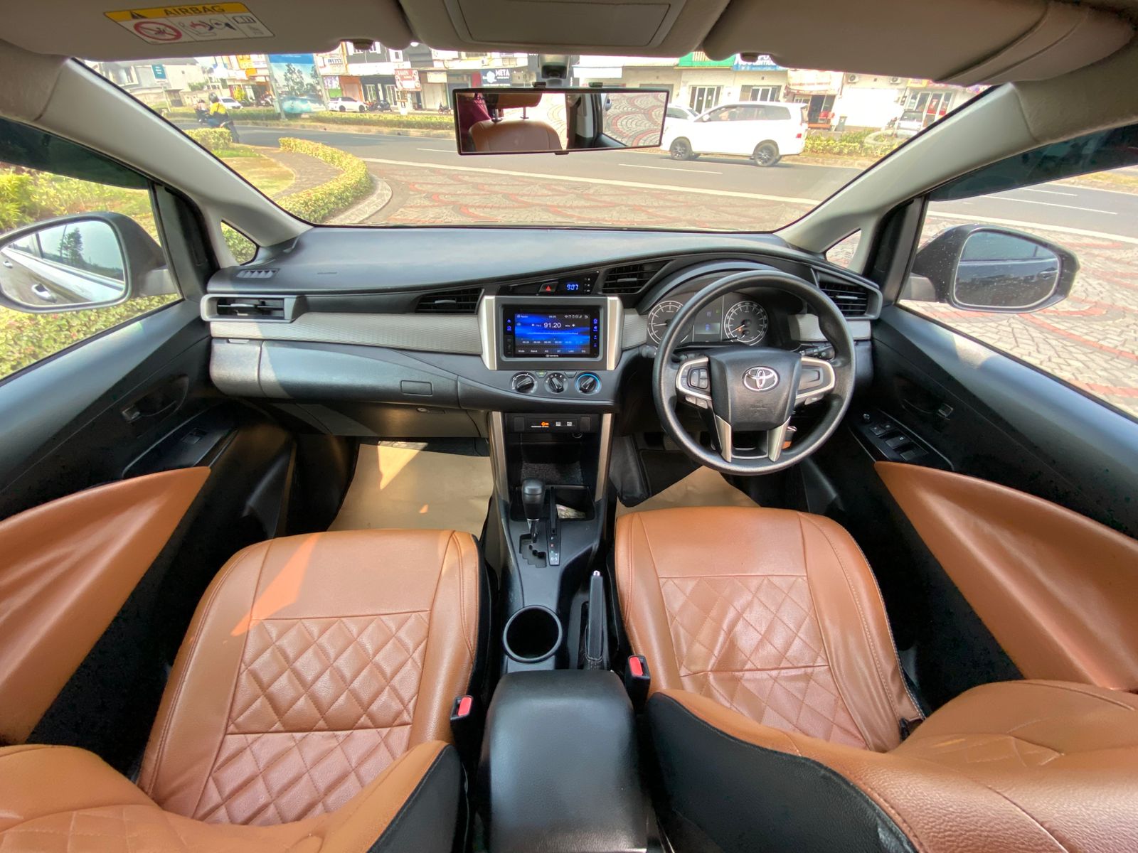 Toyota  Innova  G at 2019 thumbnail 5