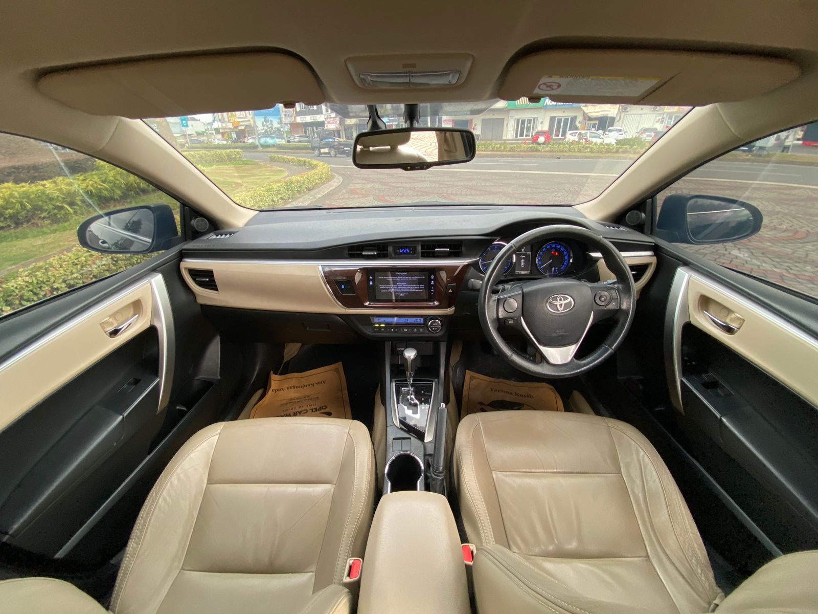 Toyota Altis 2016 thumbnail 2
