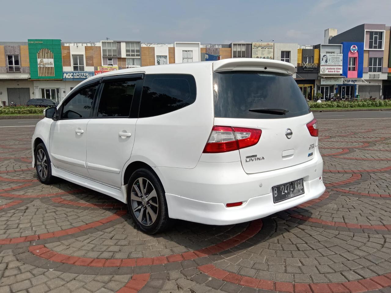 Nissan grandlivina 2016 thumbnail 8